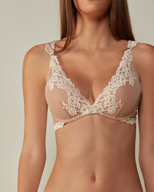 Lorain Lingerie Set