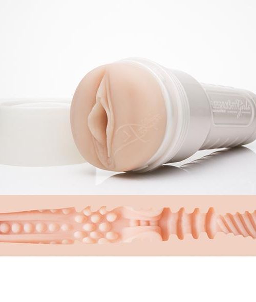 Fleshlight Dillion Harper Crush Vagina