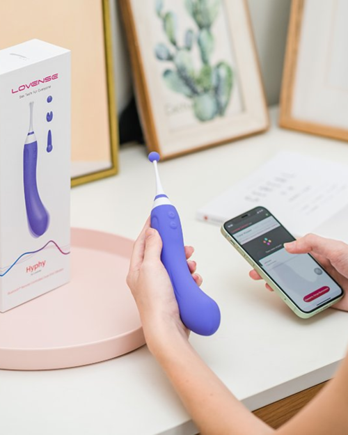 Lovense Hyphy Dual-End Vibrator 18 cm
