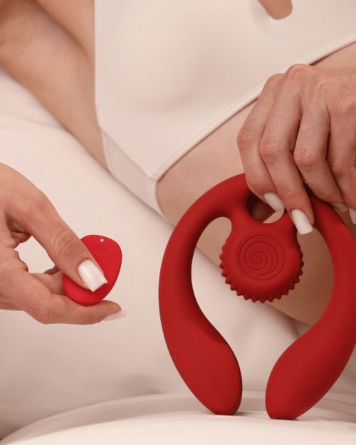 SVibe Gizi Duo Snail Dual Couples Stimulator